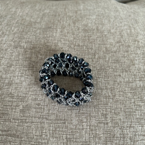 Park Lane Jewelry Black Beaded Silver Stretch Bracelet - Picture 5 of 7